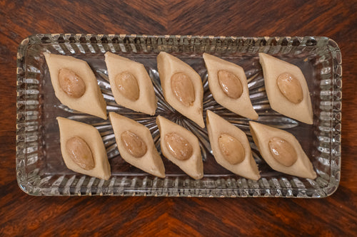 Almond Ghoraibeh